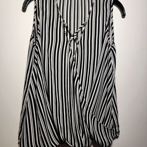 Ware house one size large striped tank
